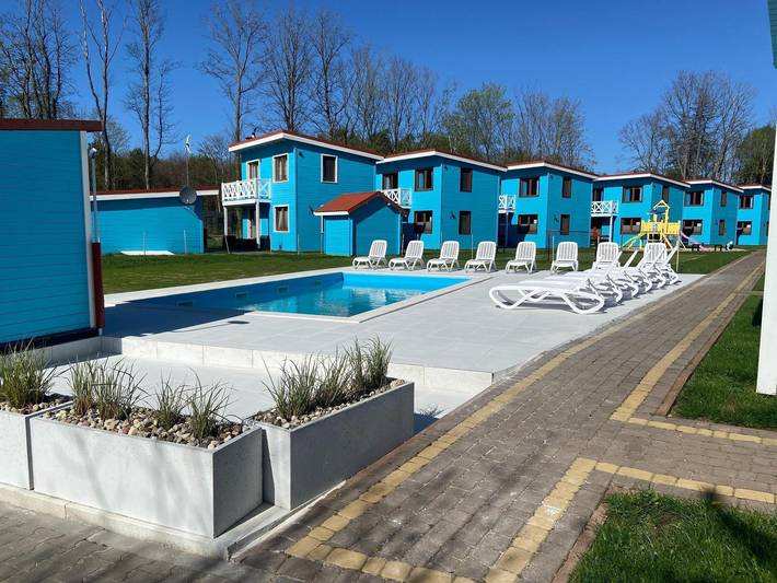 Ferienhaus für 5 Personen, mit Balkon und Garten sowie Kinderpool und Pool in Rewal