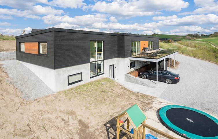 Location de vacances pour 24 personnes, avec Terrasse et Jacuzzi ainsi que Jardin et Sauna dans Viborg - 3