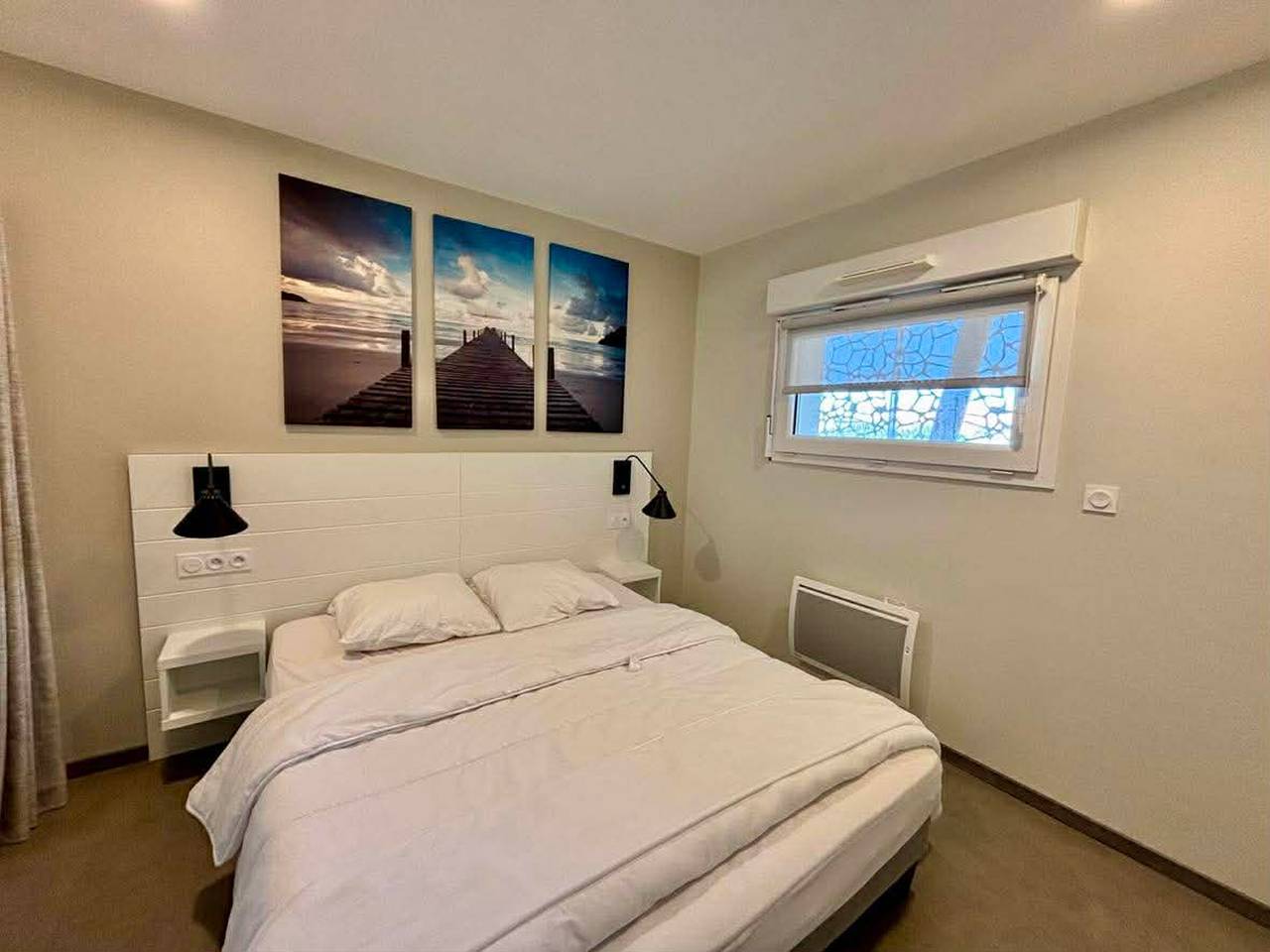 Entire apartment, 2-bedroom apartment, balcony, heated pool, beach access, pets allowed, parking in La Tranche-sur-Mer, Vendée