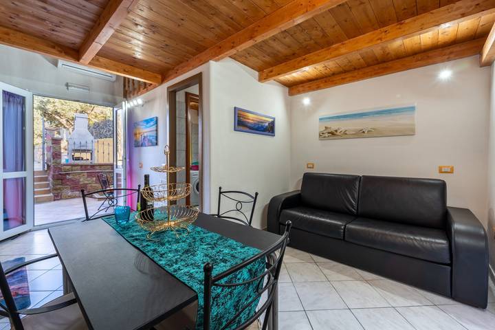 Casa vacanze "Casa Ornella" con aria condizionata e Wi-Fi in Nebida, Iglesias