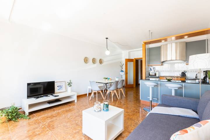Apartamento de férias para 4 pessoas, com Terraço em Arcozelo