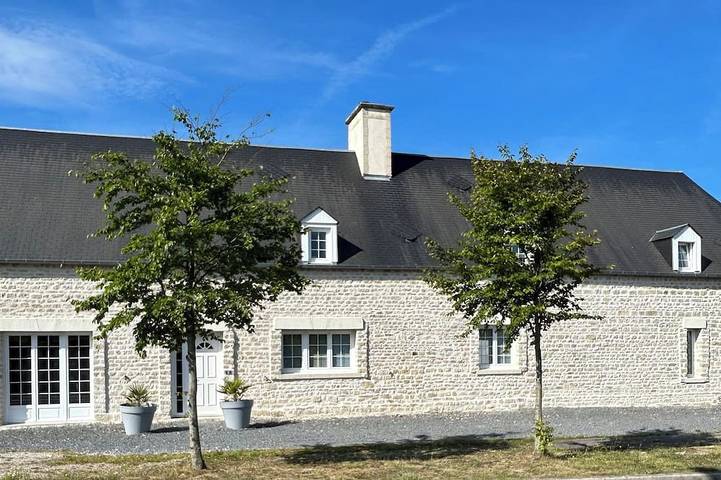 Gîte pour 9 personnes, avec jardin à Auvers