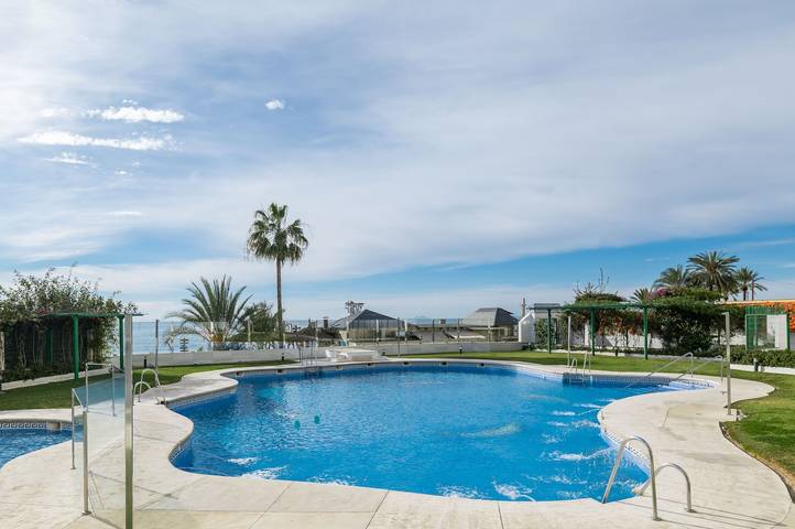 Ferienwohnung für 6 Personen, mit Balkon in Marbella - 4