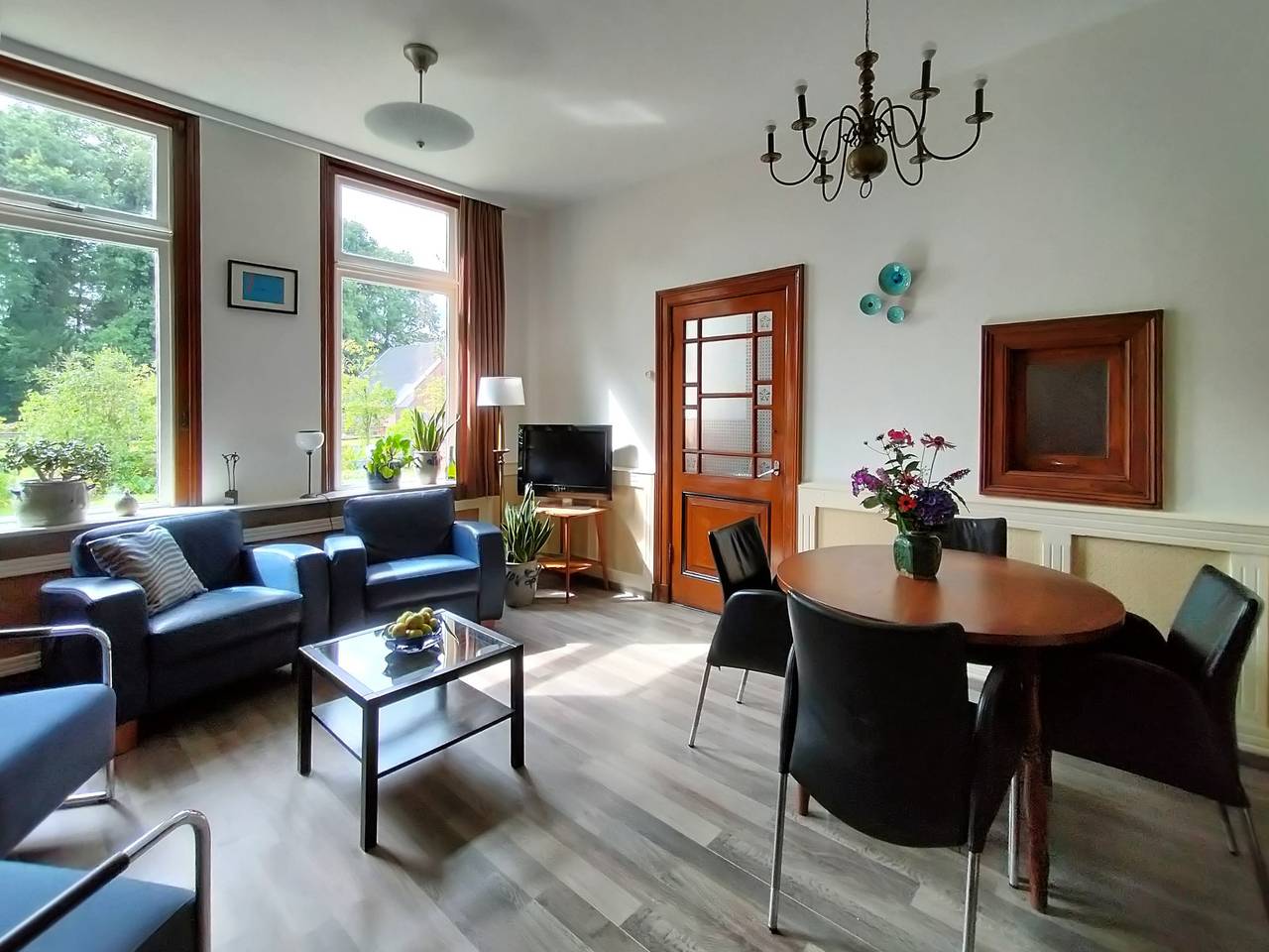 Charaktervolle 7-Personen-Vorderhaus in einem denkmalgeschützten Bauernhof mit großem Gart in Achterhoek