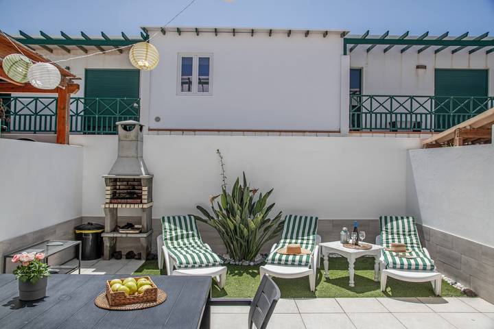 Casa Noelia: Vistas a la montaña, terraza privada y Wi-Fi en Playa Blanca in Playa Blanca, Yaiza