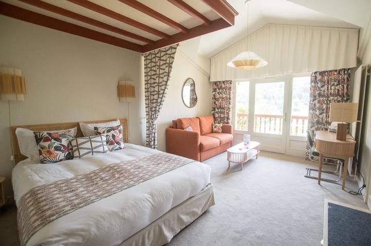 Hôtel pour 4 personnes, avec piscine et jardin ainsi que sauna et jacuzzi, animaux acceptés à Serralongue - 4