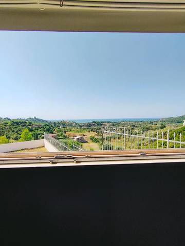 Location de vacances pour 2 personnes, avec terrasse ainsi que jardin et vue à Santa Marina