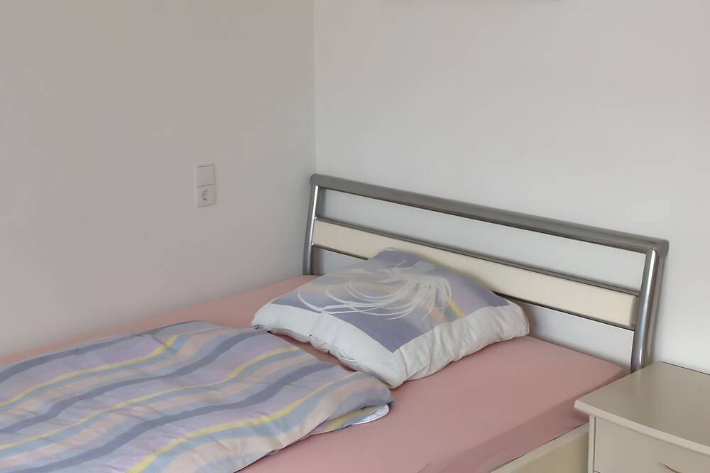 Ganze Wohnung, Ferienwohnung für 1 person (35 m²) in Schnaitheim in Heidenheim, Stuttgart Region