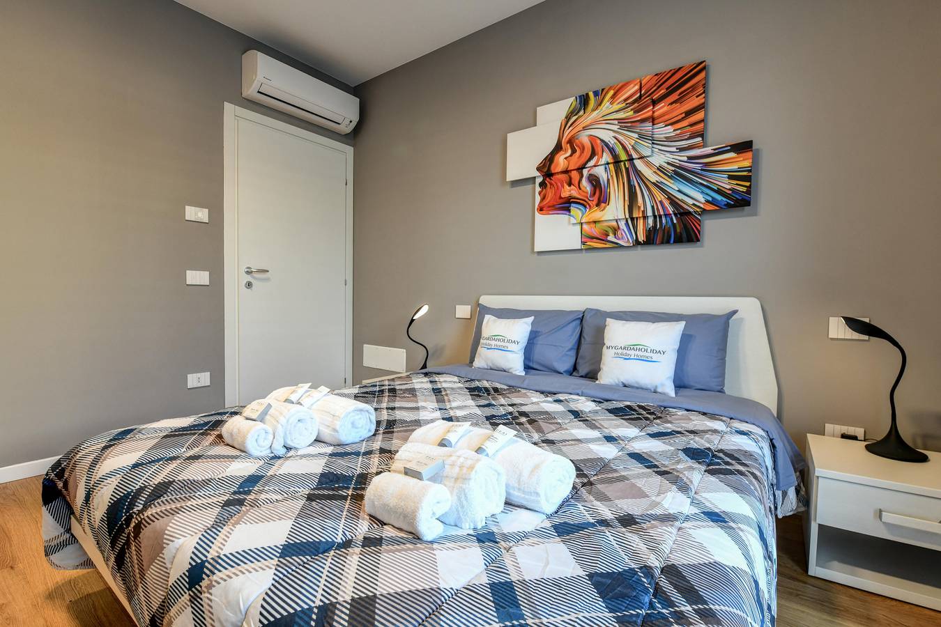 Villetta Dolci Luxury Home - A2 in Peschiera del Garda, Gardasee-Berge