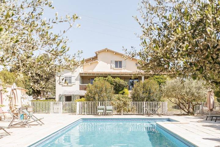 Alojamiento y desayuno para 2 personas, con jardín además de piscina y vistas - 1