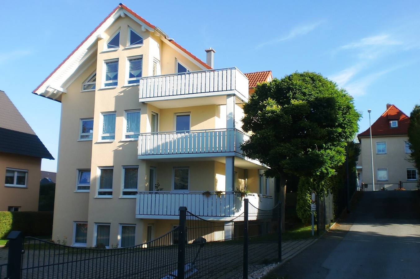 Ganze Wohnung, Ferienwohnung Böhme" mit privater Terrasse und Wlan in Prohlis, Dresden