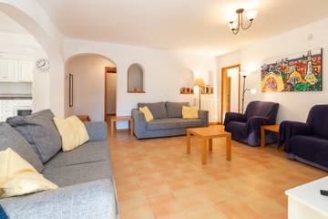 Chalet para 8 Personas en Cabanyes, Calonge, Foto 2