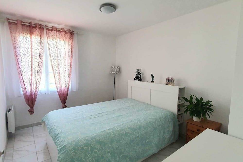Townhouse ideal for family holidays in Serris, Seine-et-Marne