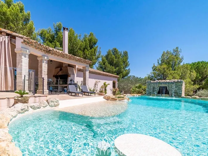 Chalet para 12 personas, con jardín y piscina - 1