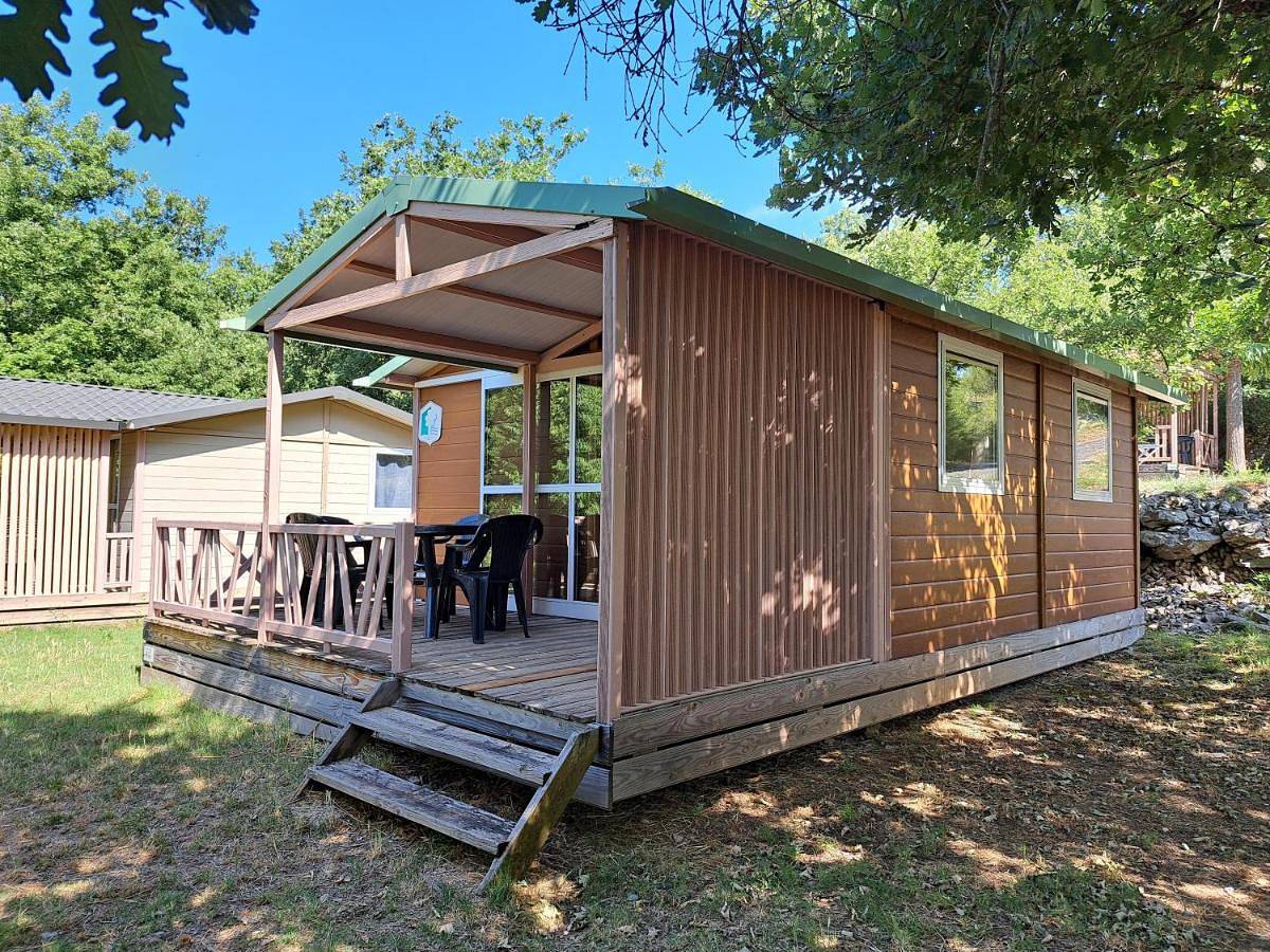 Chalet dans Camping 3 étoiles à Vogüe in Vogüé, Ardèche