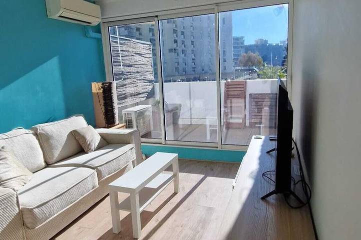 Gîte pour 2 personnes, avec terrasse dans Office de Tourisme de Mauguio Carnon