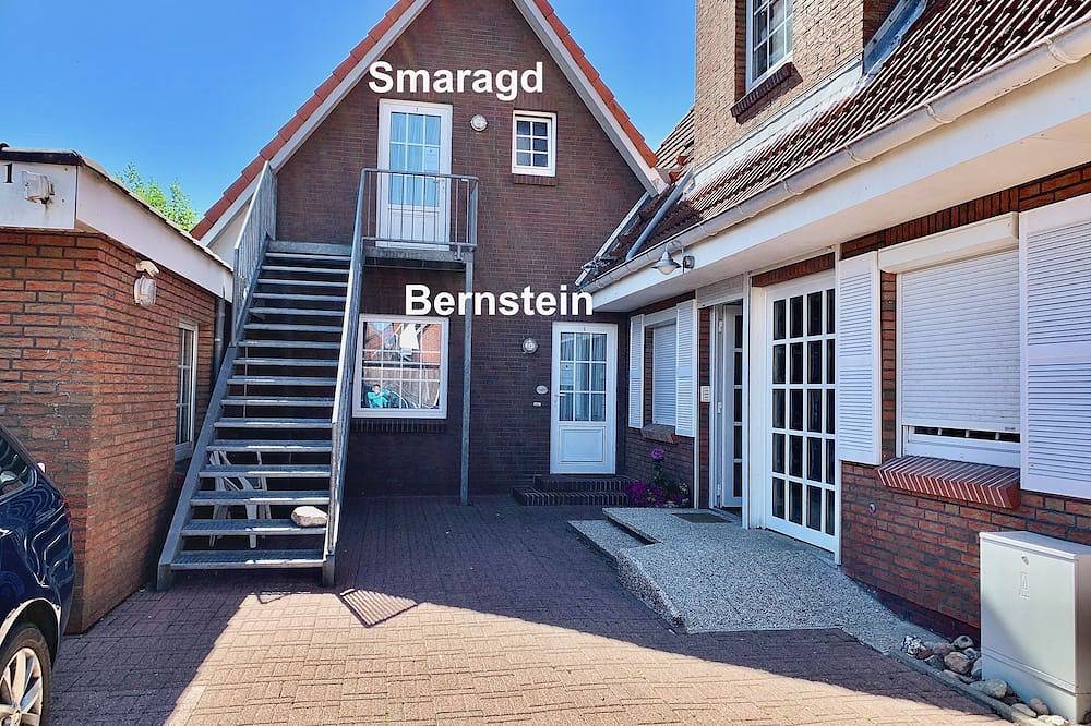 Ganze Wohnung, House aquamarine amber - holiday apartment near the beach for up to 2 people. in Büsum, Dithmarschen