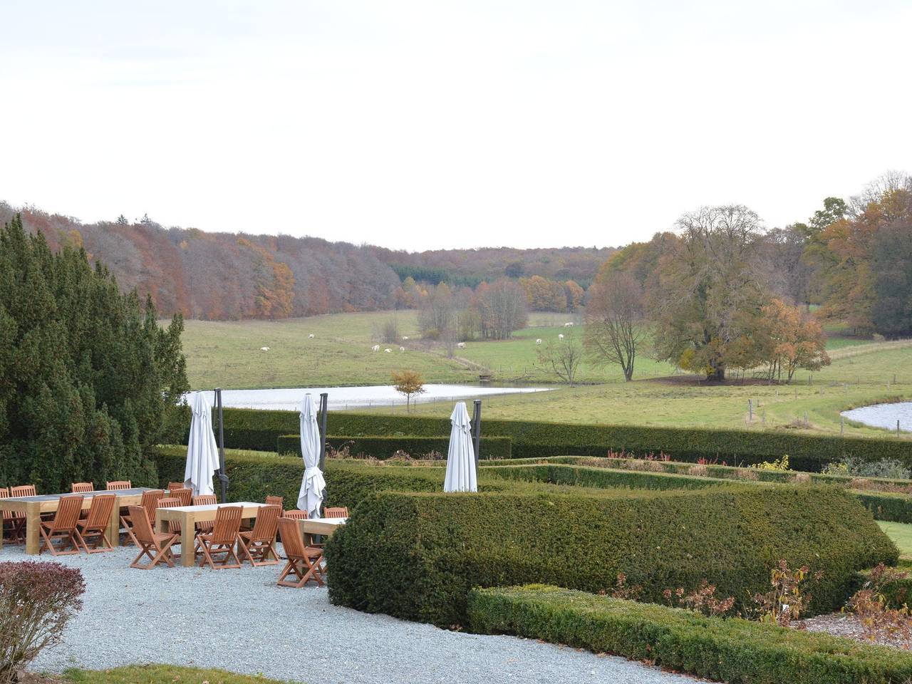 Château en Ardennes près de forêt & sauna in Libramont-Chevigny, Région de Neufchâteau