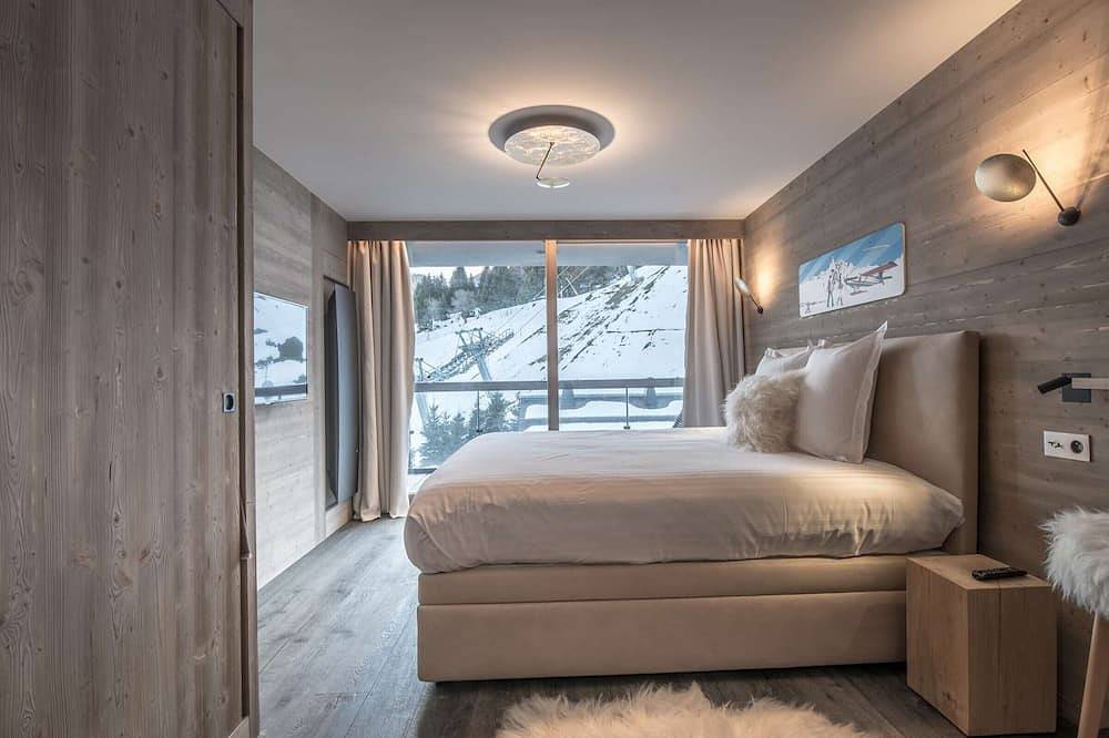 Entire apartment, Courchevel 1550 - Apartment 6/7 pers. with Wi-Fi, pets allowed, parking in Saint-Bon-Tarentaise, Massif de la Vanoise