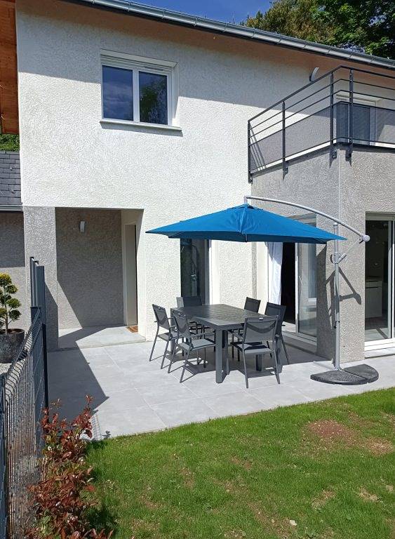 Location de vacances pour 8 personnes, avec jardin et terrasse, animaux acceptés dans Hautes-Alpe - 2