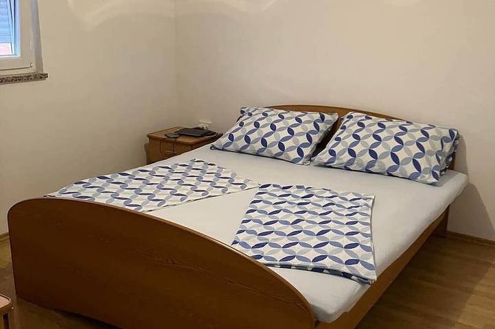 Ferienhaus für 12 Personen, mit Garten in Povljana - 3