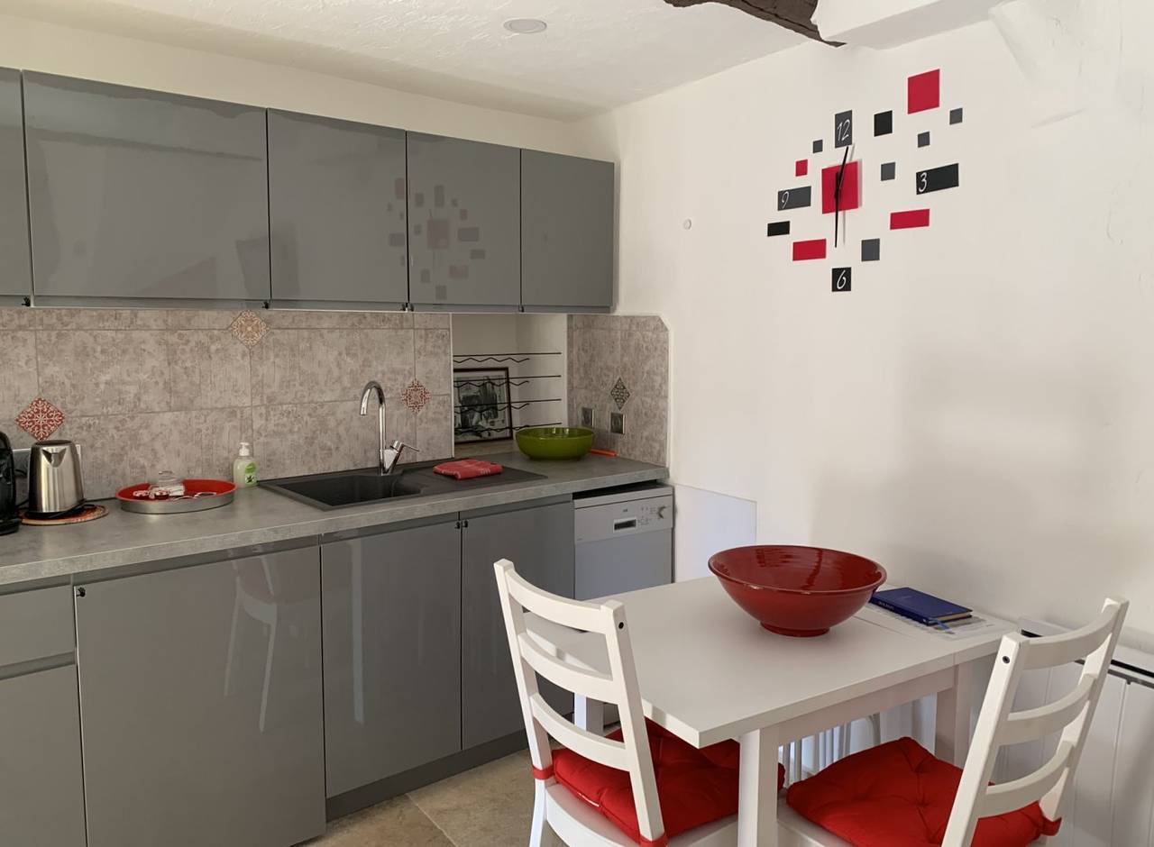 Maison de village à étages, entre lac et lavandes in Roumoules, Parc naturel régional du Verdon