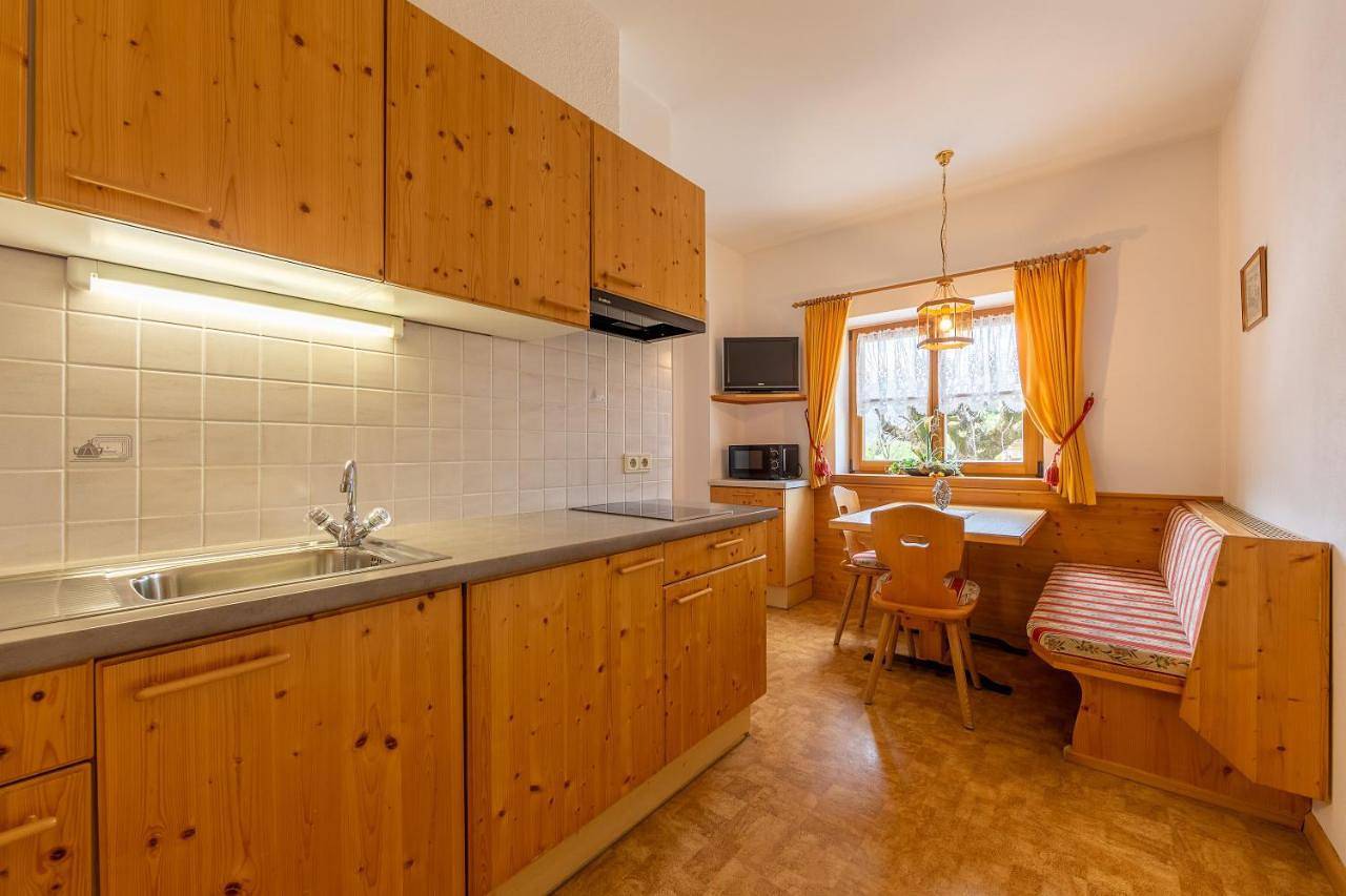Deluxe Double Room with Balcony in Villgratener Berge, Dobbiaco