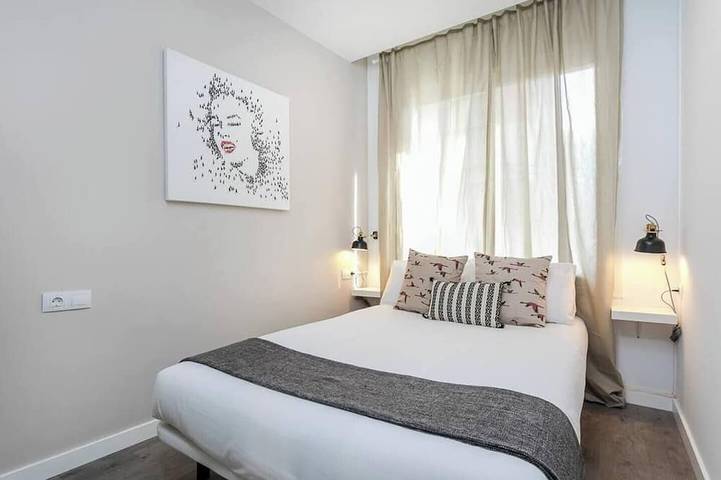 Appartement entier, 3 bdr&terrace close to subway in Hospitalet de Llobregat, L'Hospitalet de Llobregat