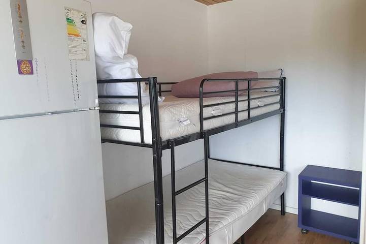 Ganze Wohnung, 6-Bett Ferienwohnung mit Terrasse in Ditzingen, Nordschwarzwald