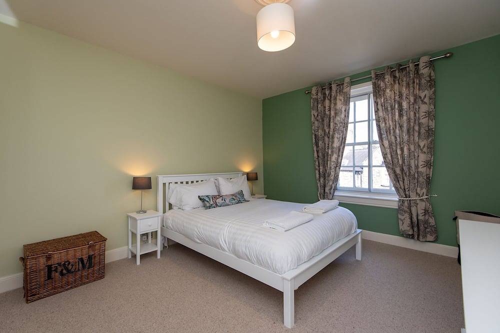 Toast Lettings | Crossgate, 2 bedroom Durham City cottage with castle views in Durham, Durham Graafschap