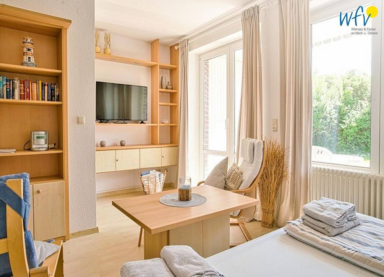 Ganze Wohnung, Ferienwohnung auf Wangerooge mit Garten, Balkon und überdachter Terrasse in Wangerooge