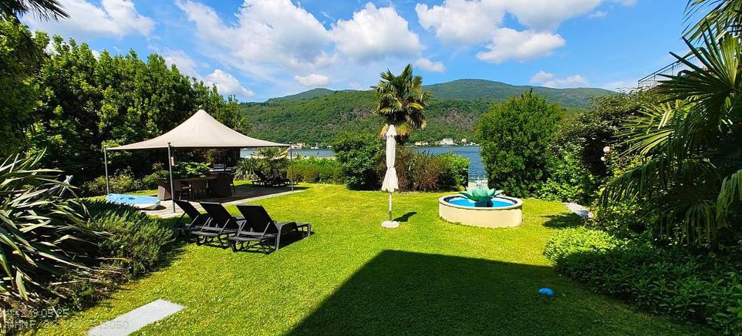 Location de vacances pour 2 personnes, avec piscine et jardin à Porto Ceresio - 4