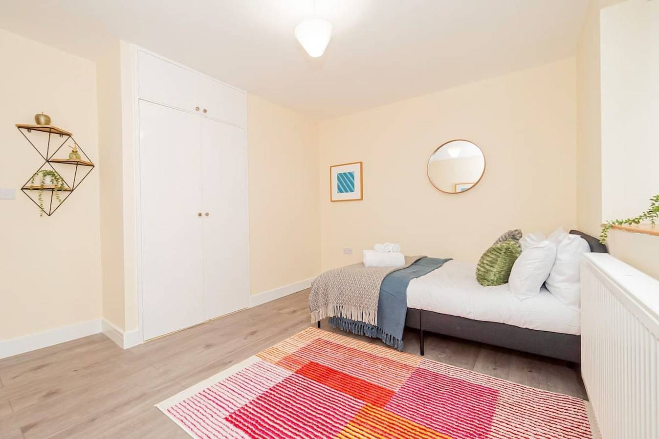 Entire apartment, Spacious 2Br Flat   Summertown   Sleeps 7   5 Star in Oxford, Oxfordshire