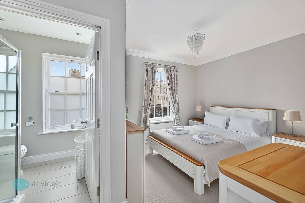 3 Bed - The Boundary by Smart Welcomes in Plymouth, South West England