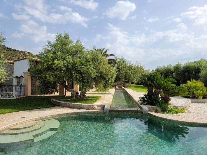 Villa für 6 Personen, mit Pool und Garten - 1