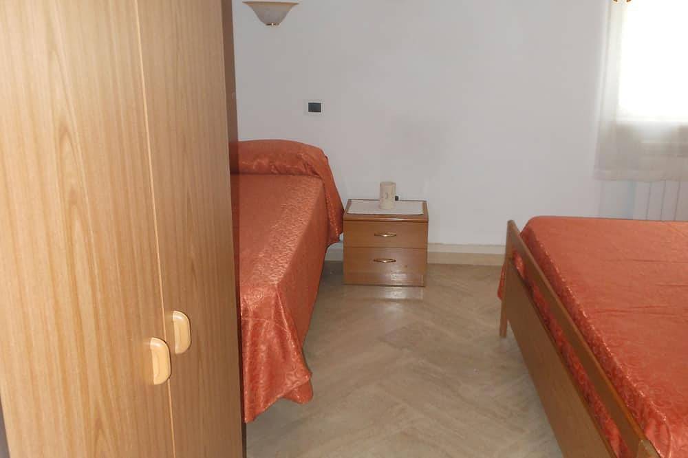 Entire apartment, Mini apartment Lido Riccio in Ortona (Municipality), Chieti Province