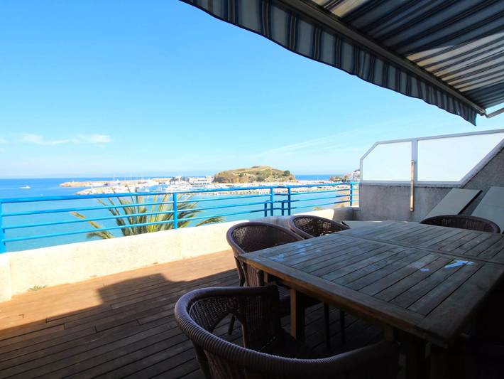 Ferienwohnung für 6 Personen, mit Terrasse in Llanca