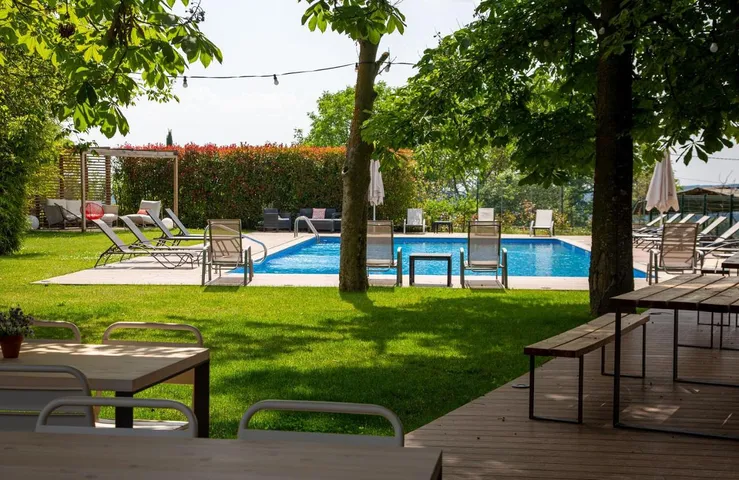 Casa rural para 8 personas, con jardín además de vistas y piscina, Familias con niños - 1