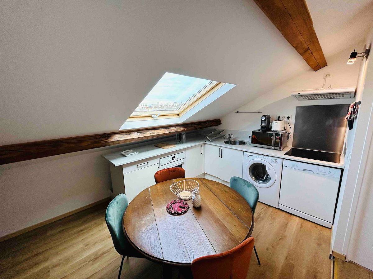 Entire apartment, Les Toits de Thillois | Hypercentre | Erlon in Reims, Marne