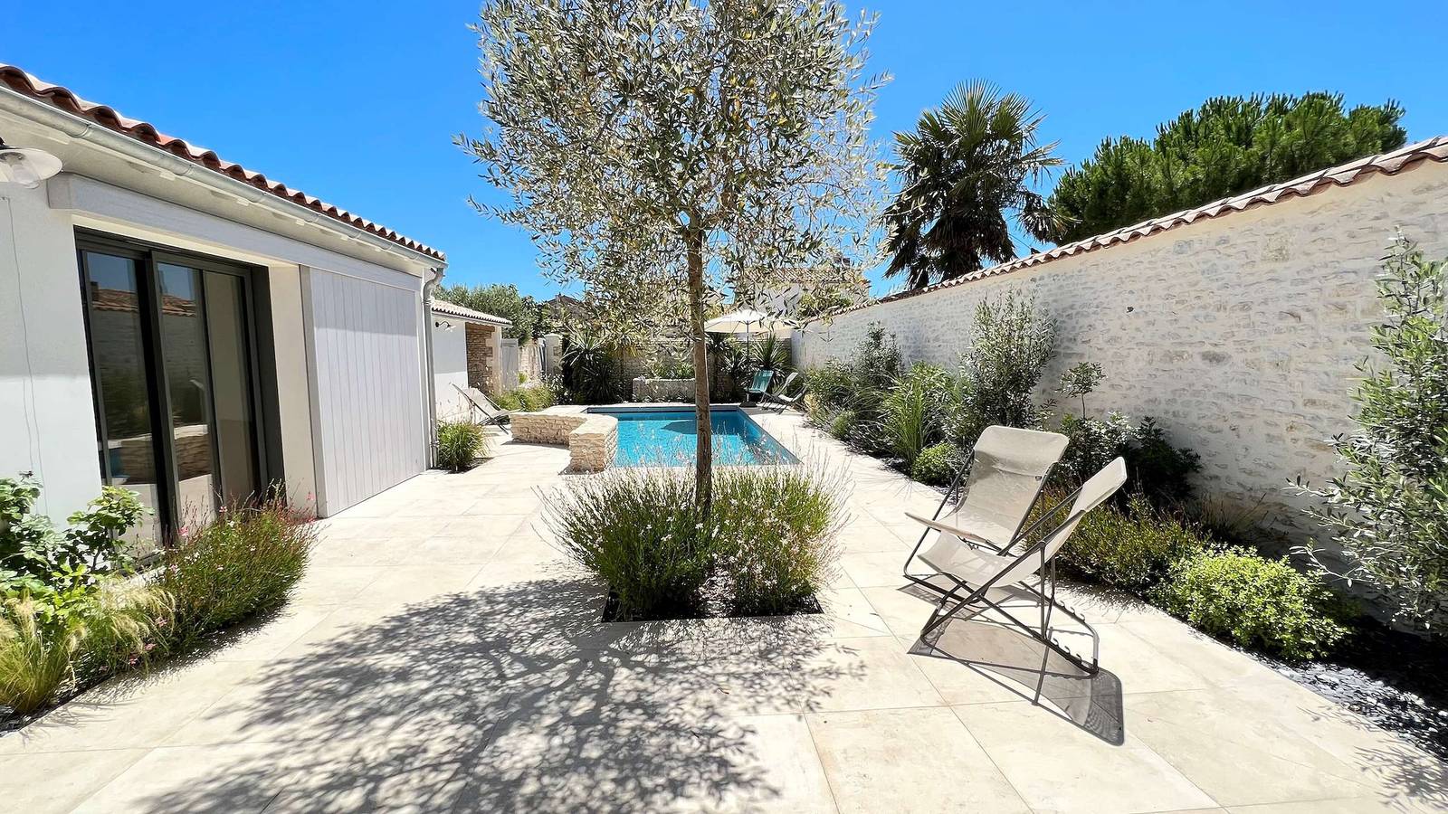 Apartamento vacacional entero, Amazing villa with heated pool and parking in Saint-Martin-de-Ré, Isla de Ré