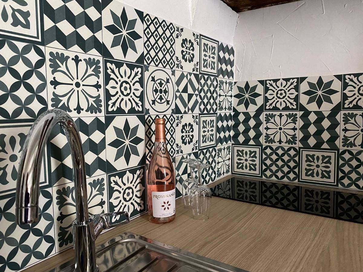 Appartement entier, Studio Apartment in Annot, Région Castellane