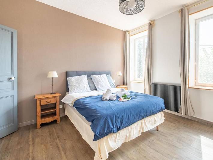 Location de vacances pour 6 personnes, avec Jacuzzi et Terrasse ainsi que Jardin et Sauna à Dompierre-les-Ormes - 4