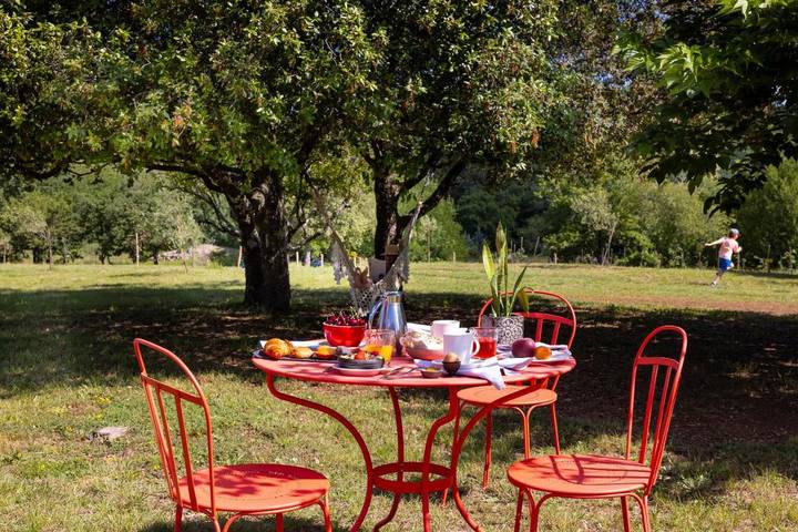 Hôtel pour 2 personnes, avec jardin et piscine ainsi que sauna et jacuzzi à Chandolas - 2