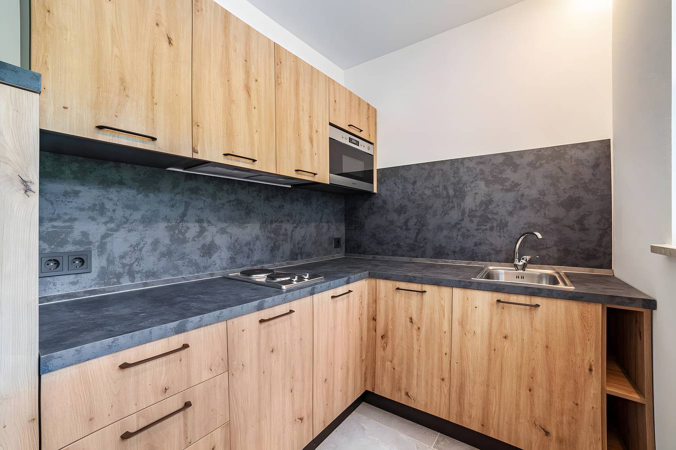 Ganze Wohnung, Ferienwohnung 'Pauli 3' mit Bergblick, Gemeinschaftsgarten und Wi-Fi in Töll, Partschins