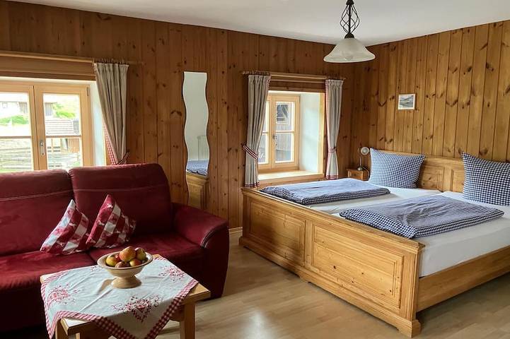 Appartamento intero, Apartment Anna 80 sqm on the 2nd floor in Bergen (Chiemgau), Chiemsee