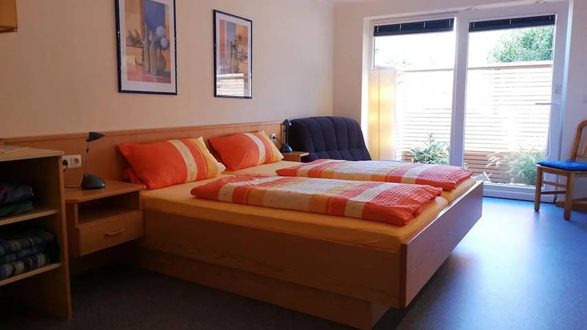 Ferienwohnung für 2 Personen, mit Garten in Zell Stadt (Mosel) - 2