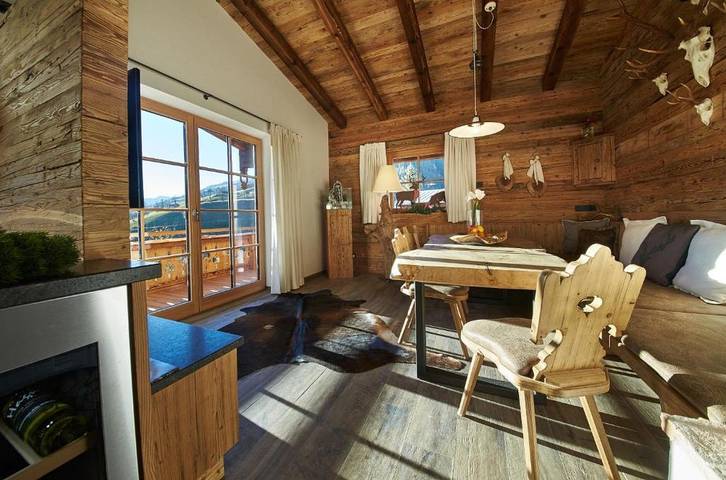 Chalet voor 6 personen, met sauna en balkon in Saalbach