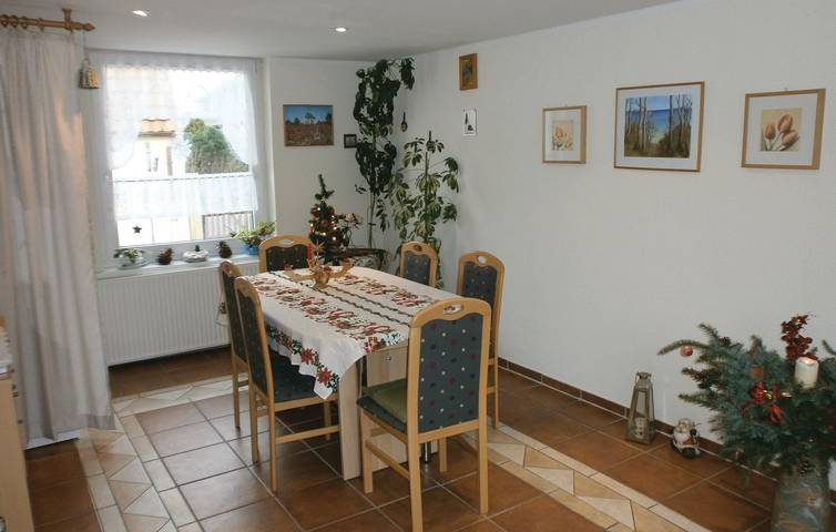 Ferienwohnung für 2 Personen, mit Terrasse in Elmenhorst-Lichtenhagen - 4