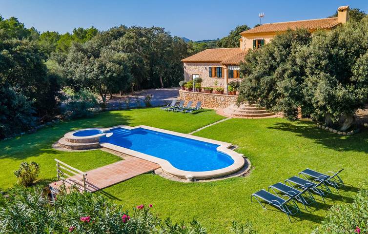 Finca für Gruppen für 12 Personen, mit Terrasse in Artà - 4