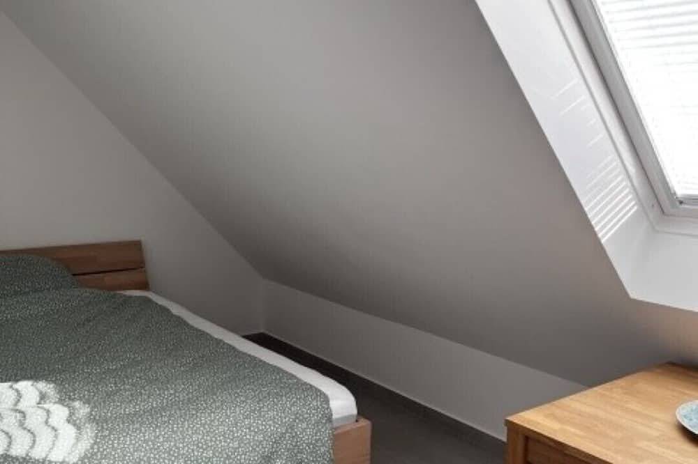 Ganze Wohnung, Schöne neue Ferienwohnung in Schlei- und Ostseenähe in Havetoft, Grünes Binnenland